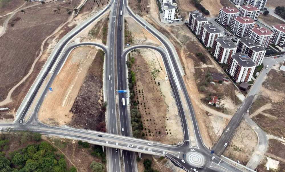 Tepe Emlak Konutları Kavşağı Hizmete Açıldı