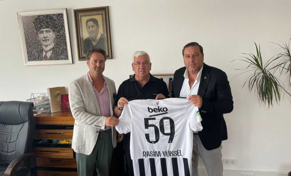 Spor Tesisleri Beşiktaşlı Yöneticiden Tam Not Aldı