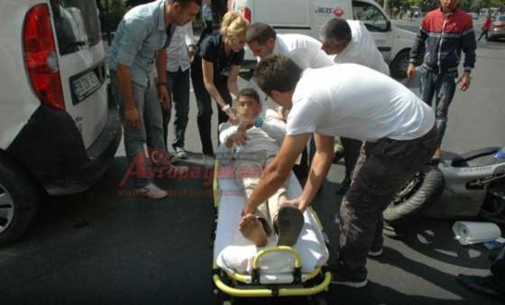 Çorlu`da Motosiklet Kazası 2 Yaralı