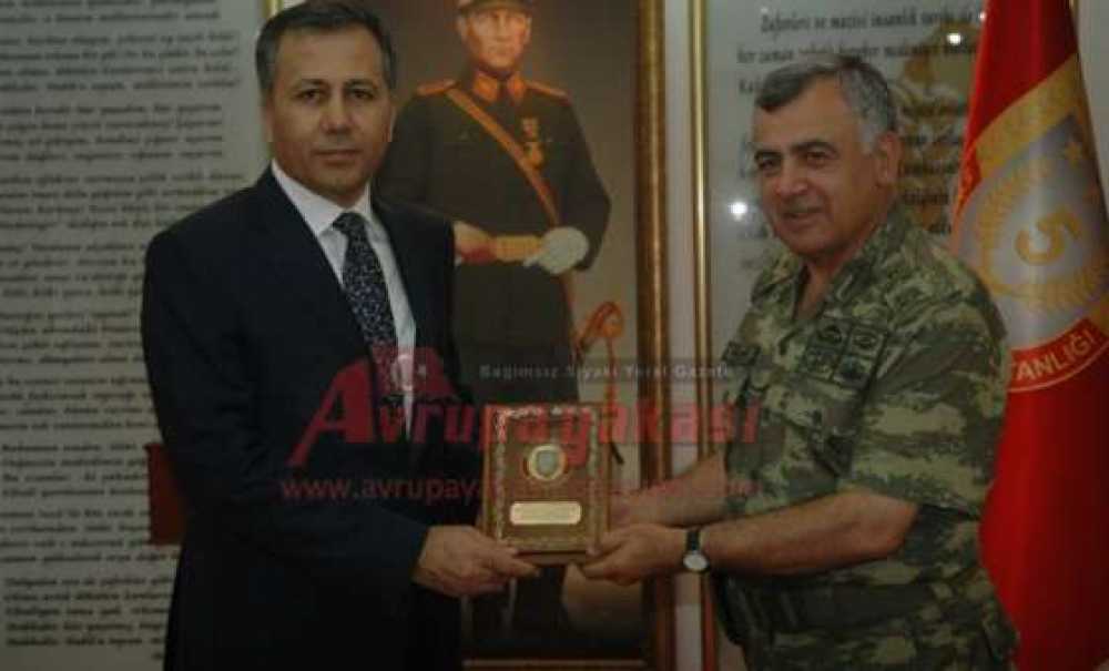 Vali Yerlikaya'dan Korgeneral Bekiroğlu'na Ziyaret