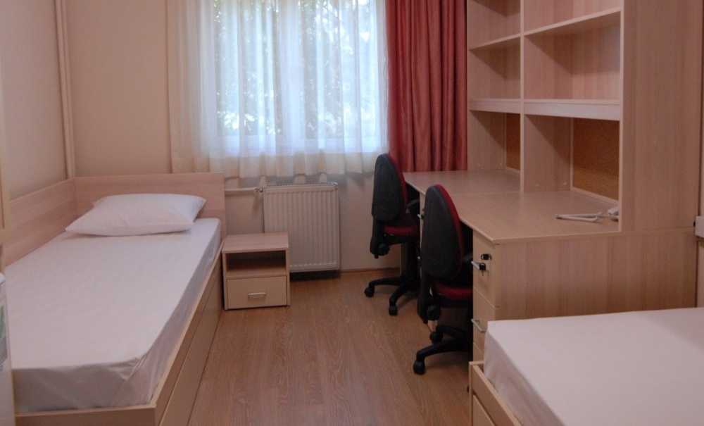 Çorlu'da Öğrenci Yurtları Yeterli