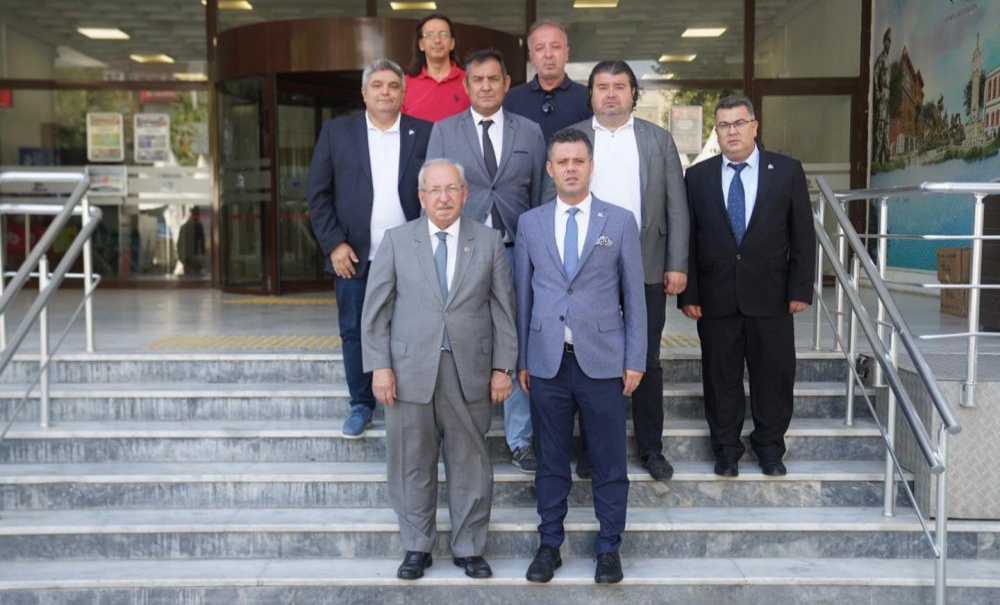 Başkan Albayrak Çorlu Belediyesi'ni Ziyaret Etti