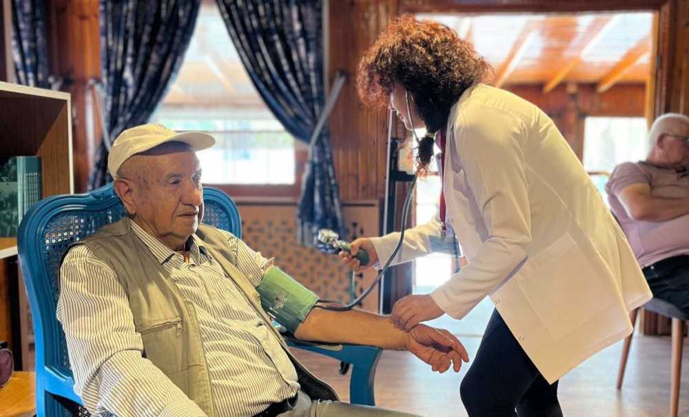 Yaşlılar Gününde Fark Yarattılar