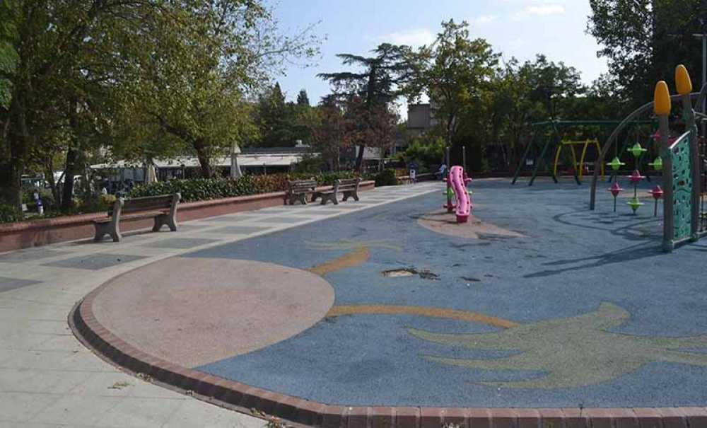 Havalar Soğudu Parklar Tenhalaştı