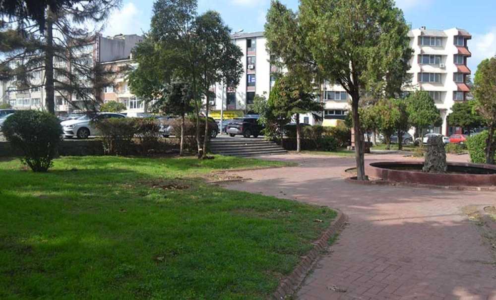 Açık Hale Gelen Parka Bağımlılar Gelemiyor