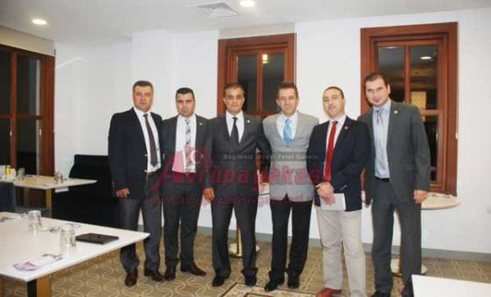 Çorlu Eczane Teknisyenleri Derneği'nden Üyelerine Seminer