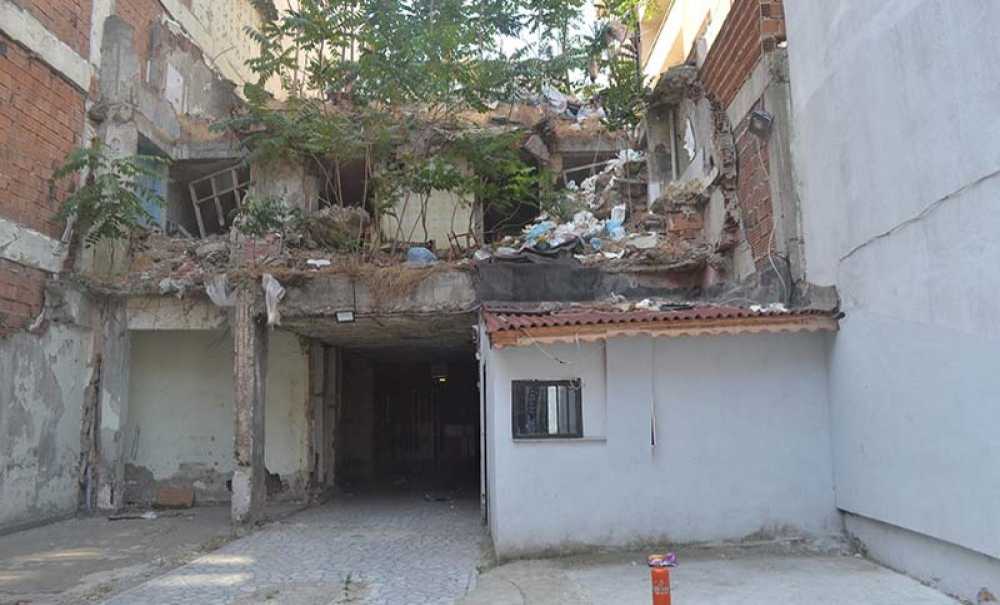 Esnaf Binanın Güvenliğini Kendi Sağladı