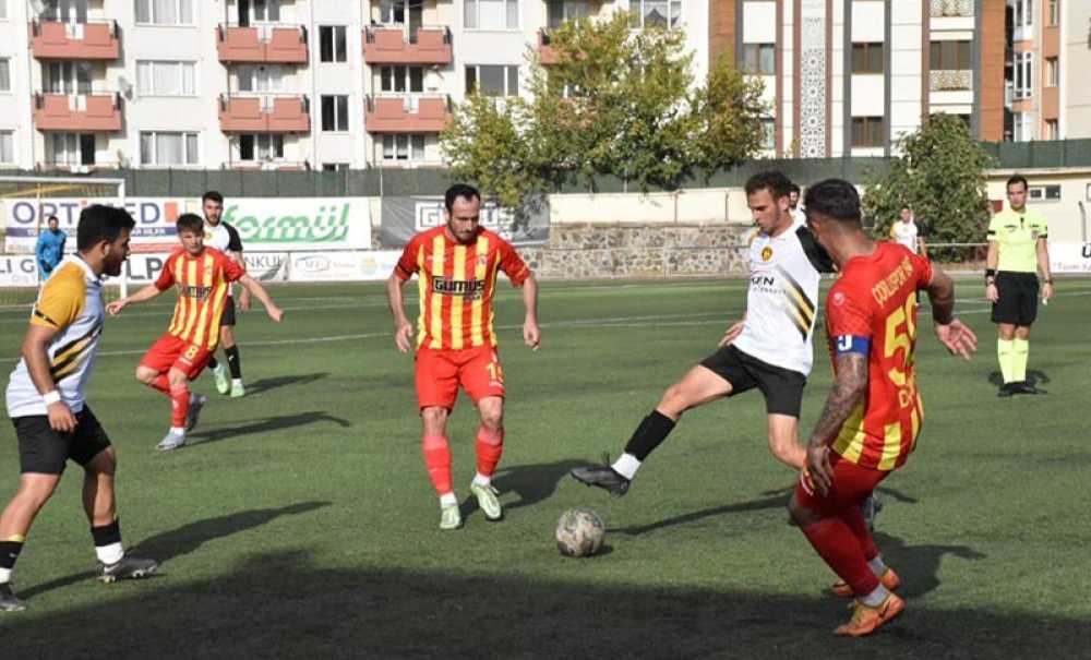 Seyircisiz Oynanan Maçı Çorluspor 1947 Kazanmayı Bildi