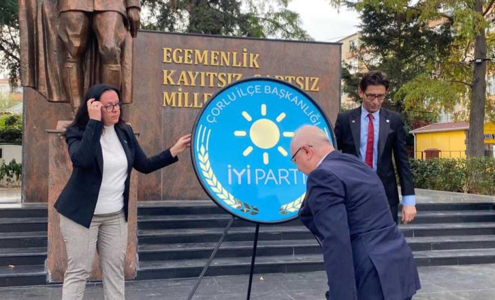 İyi̇ Parti Kuruluş Yıl Dönümünü Kutladı