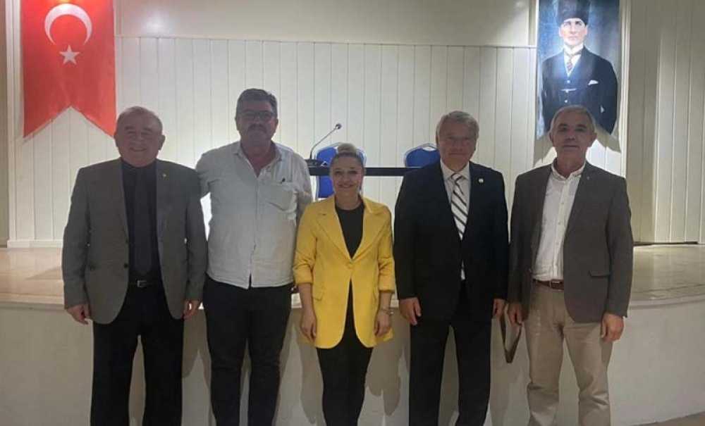 Muhtarlar Derneği Başkanını Seçti