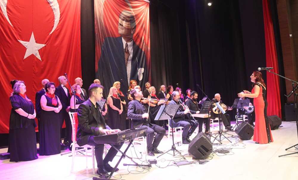 Ergene'de Kurtuluş Günü Konseri Düzenlendi