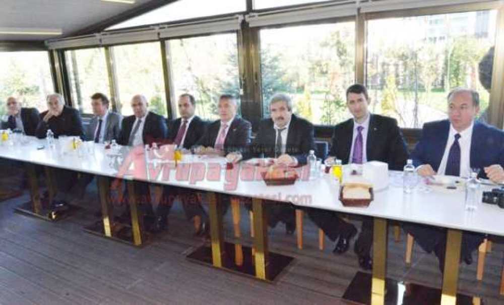 Çorlu Yaşlıları Koruma Derneği Üyeleri Ve Huzurevi Sakinlerini Buluşturdu