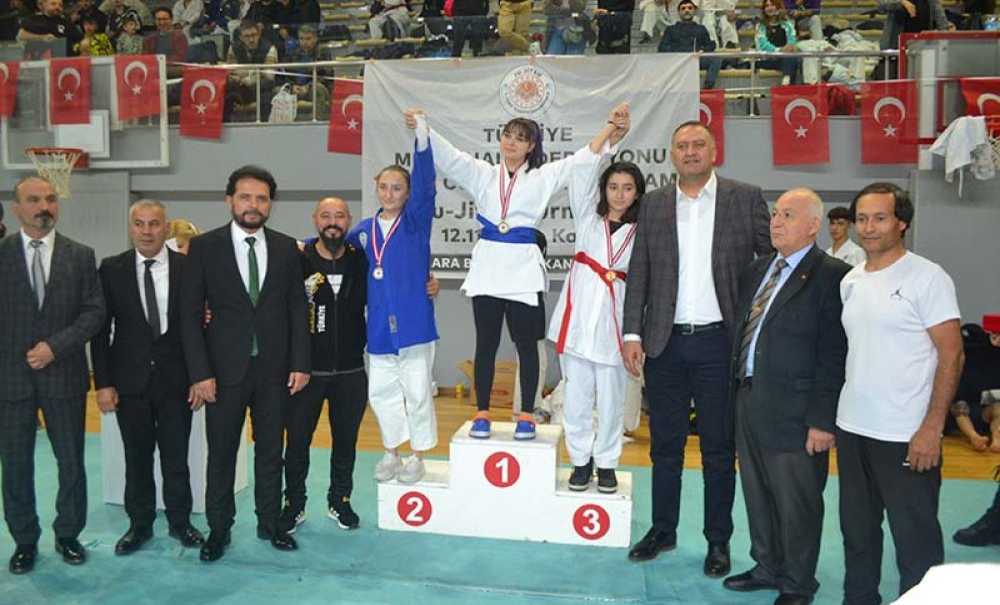 Demir Dojo Turnuvaya Damgasını Vurdu