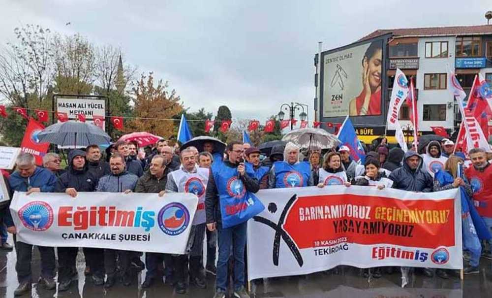 Öğretmenler Haklarını Aramak İçin Meydanlara Çıktı