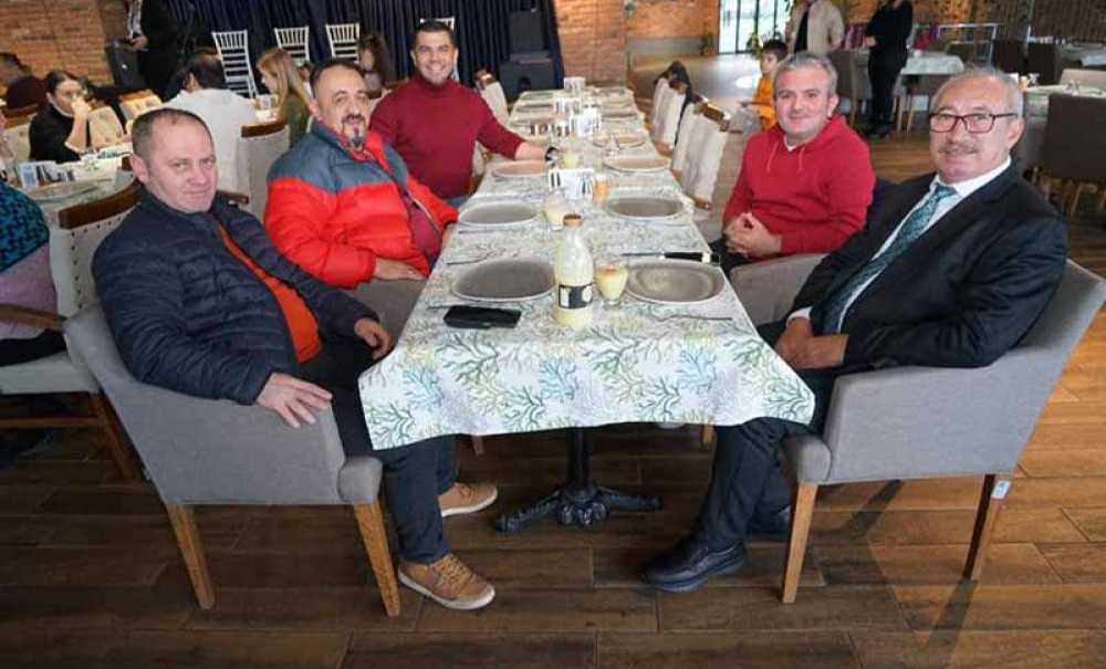 Mi̇mder Kahvaltıda Buluştu