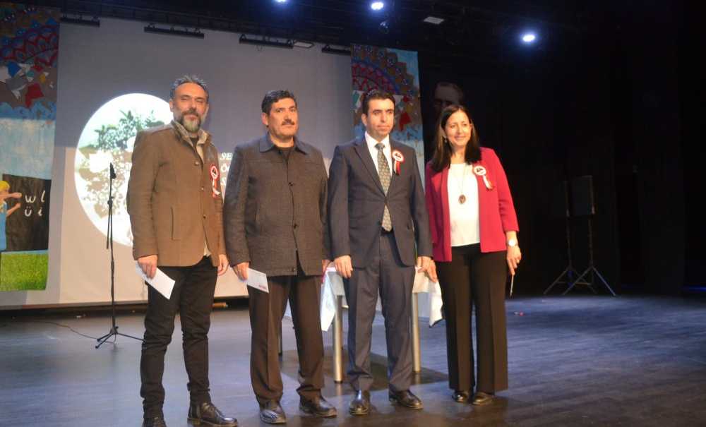 Çorlu'da Öğretmenler Günü Kutlandı