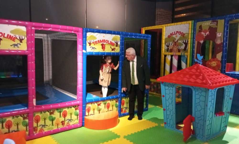 Göl Restoranda Çocuk Oyun Alanı Oluşturuldu