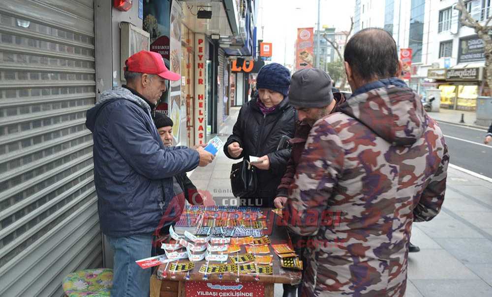 400 Milyon Liralık İkramiyeye İlgi Şimdiden Yoğun
