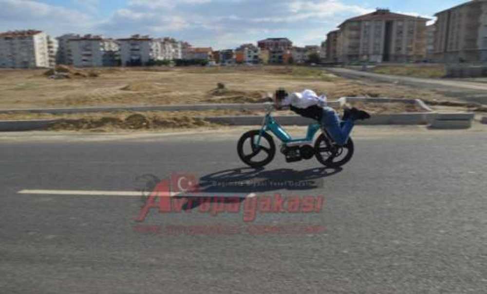 Motosikletle Ölüm Şovu