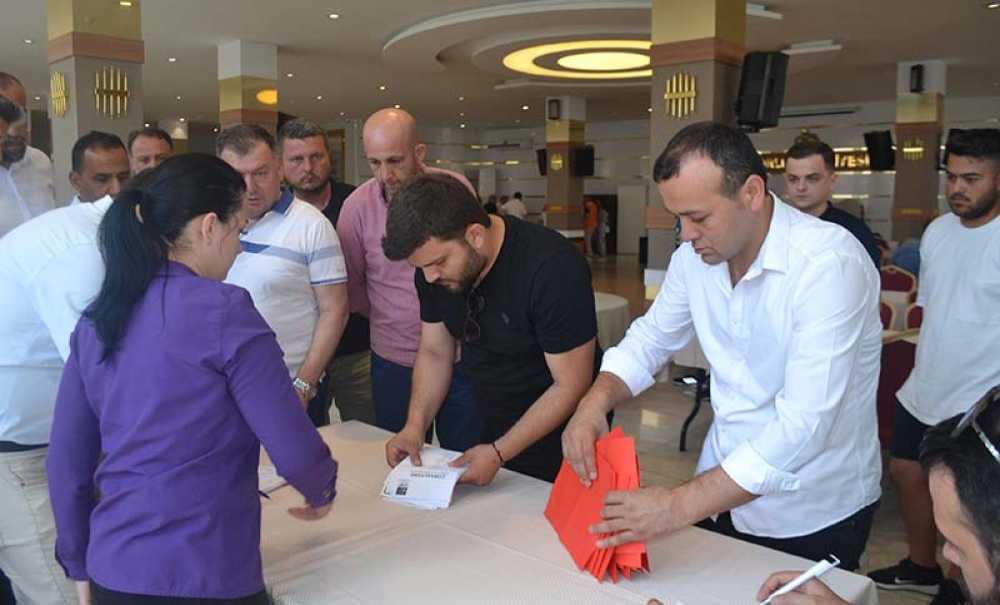 Chp'de Önseçim Rafa Mı Kalktı?