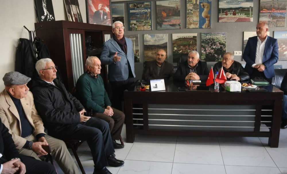 Başkan Yüksel Sulusaraylılar Derneğinin Genel Kuruluna Katıldı