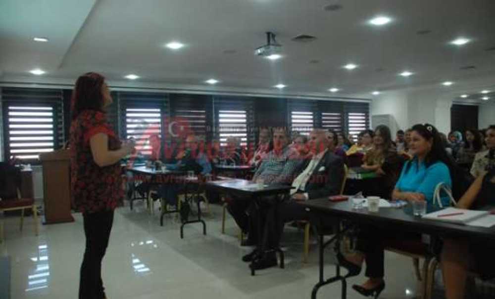 Çorlu Kent Konseyinden İletişim Becerileri Ve Etkili Konuşma Eğitimi