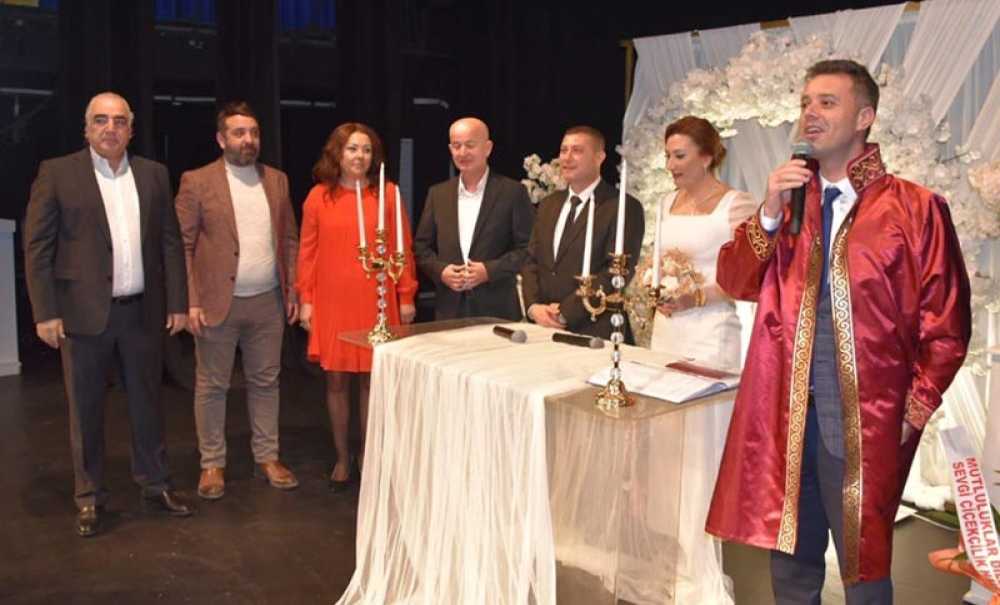 Murat Turna Dünya Evine Girdi