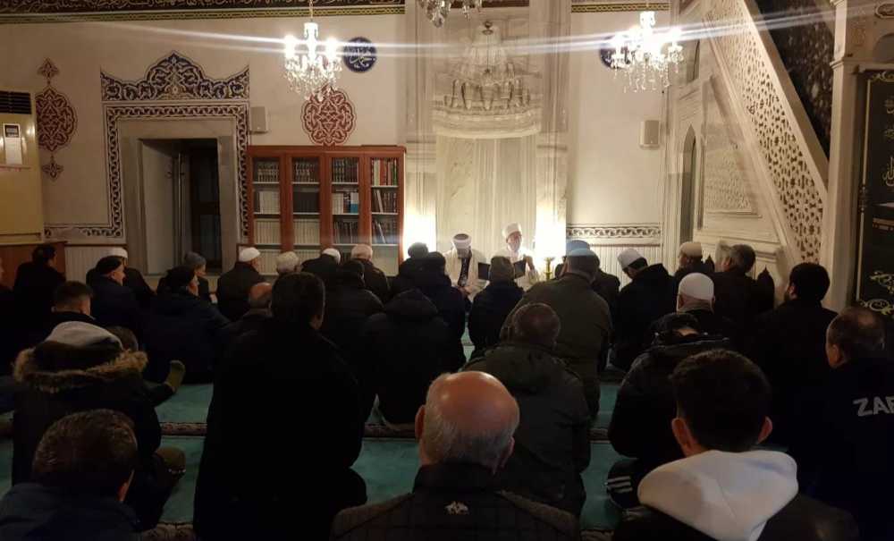 Agd, Filistinliler İçin Dua Etti