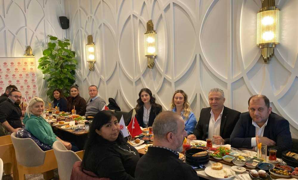 Vega Hospital Gazetecileri Unutmadı