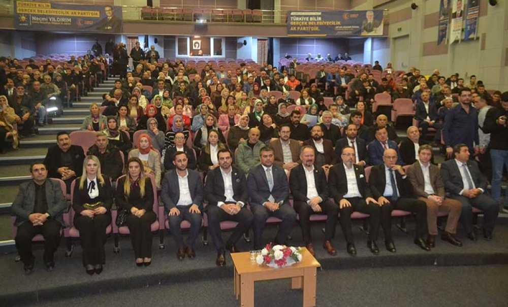 Ak Parti'nin Hedefi Belediyeleri Almak