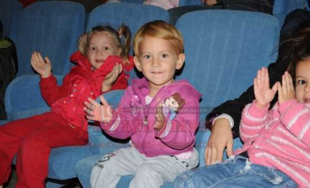 Buzul Çağı Geliyor Çocuklar İçin Sahnelendi