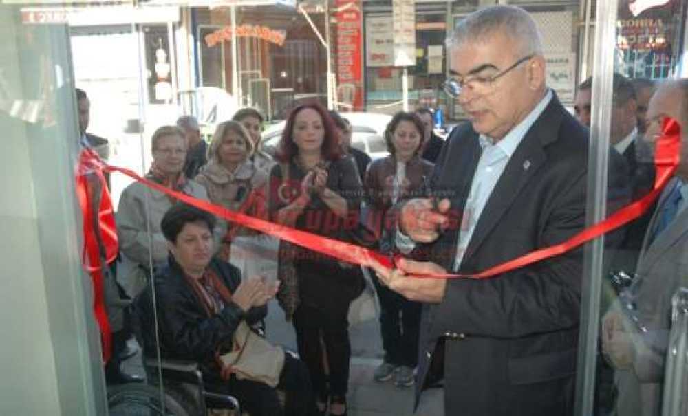 Engelliler Yararına Kermes Açıldı