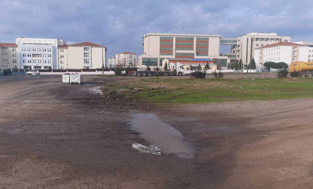 Yazın Toz, Kışın Çamur Eksik Olmuyor!