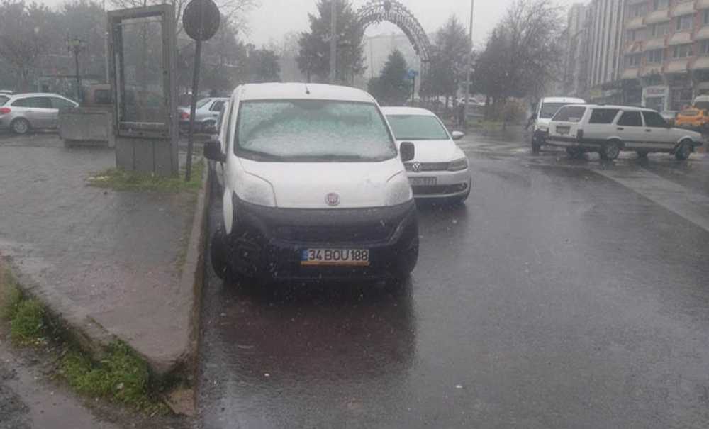 Yeni Hafta Kar Yağışıyla Başladı