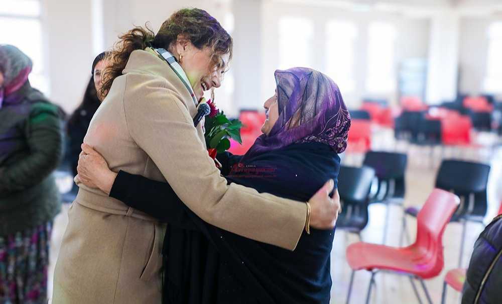 Candan Yüceer'e Sevgi Seli