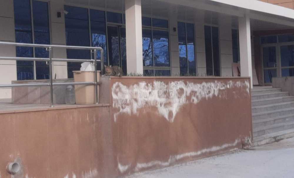 Yaşam Merkezi Açılmadan Zarar Gördü!