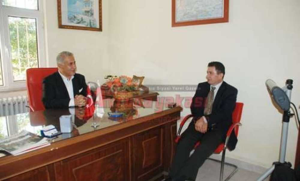 Kaymakam Karataş`tan Kızılay`a Ziyaret