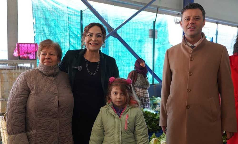 Chp Adayları Pazarı Ziyaret Etti