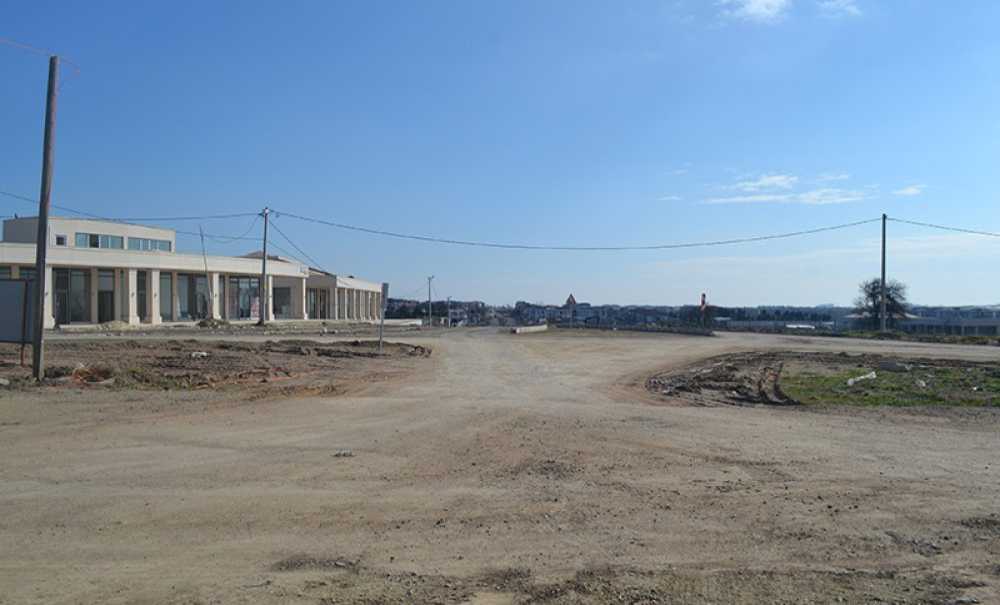 Büyükşehirden Aylardır Bitmeyen Çalışma