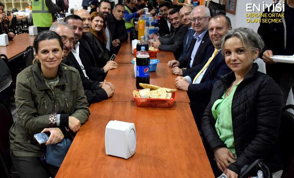 Akın Yılmaz Cem Evi'ndeki Etkinliğe Katıldı