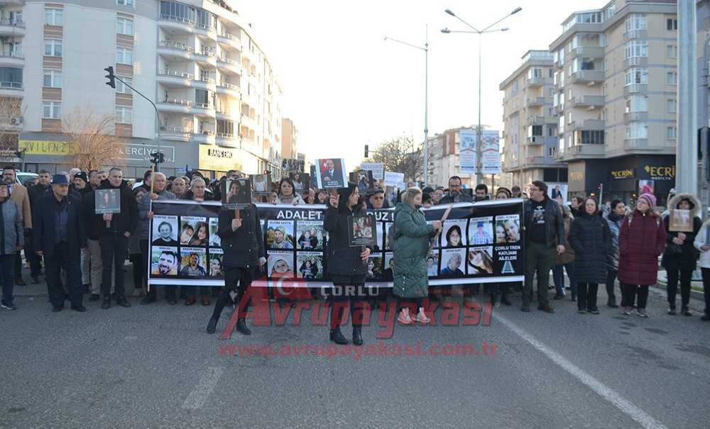 Özgür Özel Çorlu'da