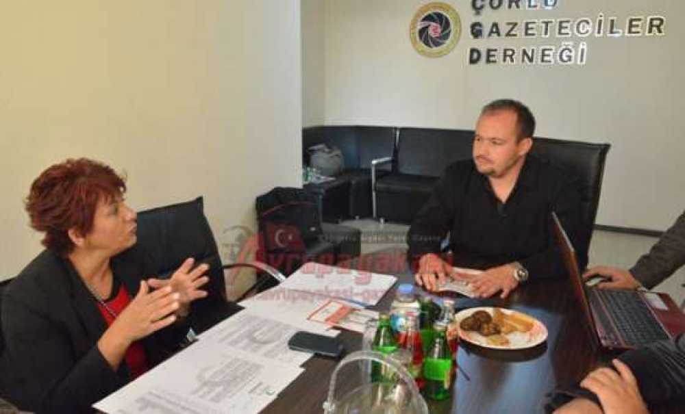 Kızılay`dan Çgd.ye Ziyaret