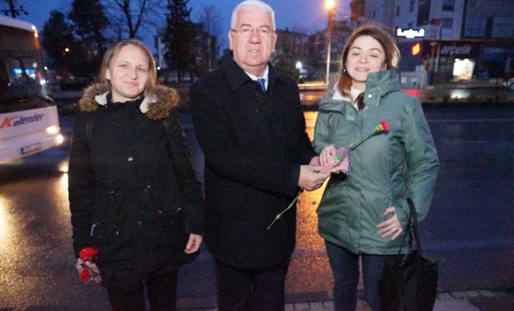 Başkan Yüksel 8 Mart Geleneğini Sürdürdü