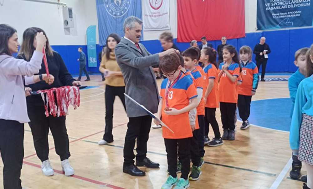 Okullar Arası Yarışmaların Finalleri Yapıldı