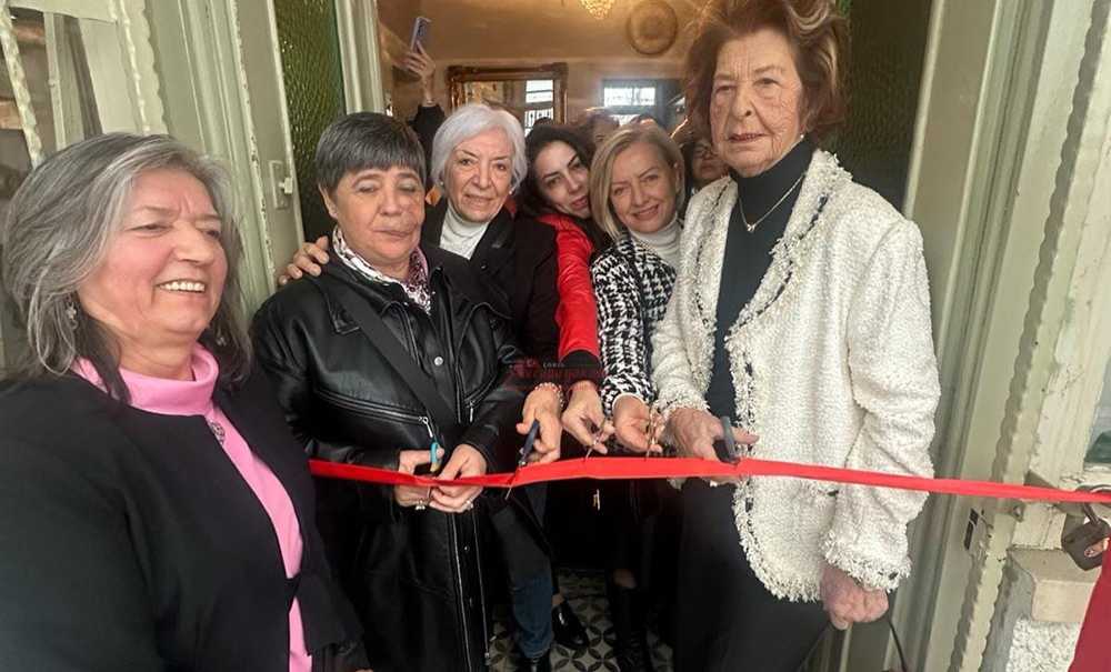 'Yaşamın İçinden' Sanat Sergisi Beğeni Topluyor