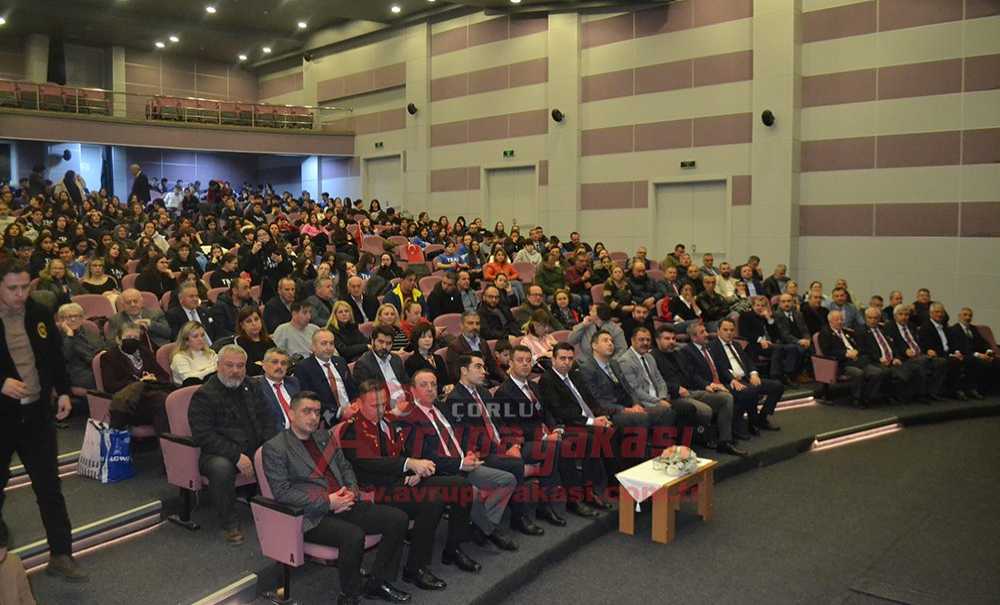İstiklal Marşı'nın Kabulünün 103. Yılı Kutlandı