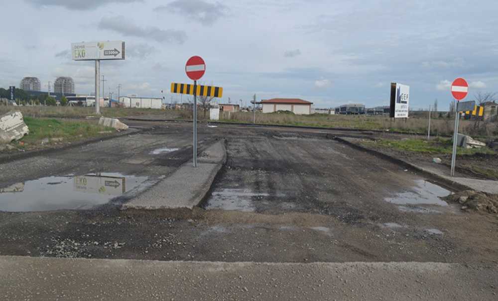 Büyükşehir Çalışmaları Yarım Bıraktı