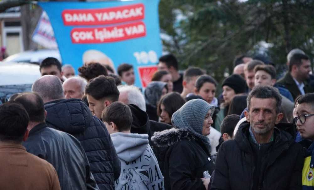 Velimeşe'de Sevgi Sofrasına Yoğun İlgi
