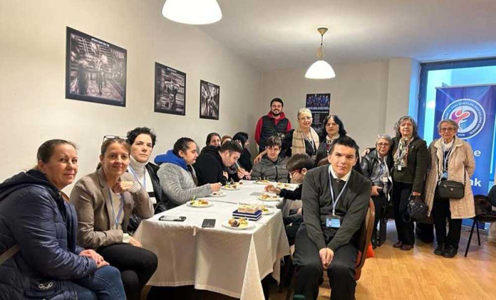 Otizm Meclisinin Başkan Adaylarından İstekleri Var