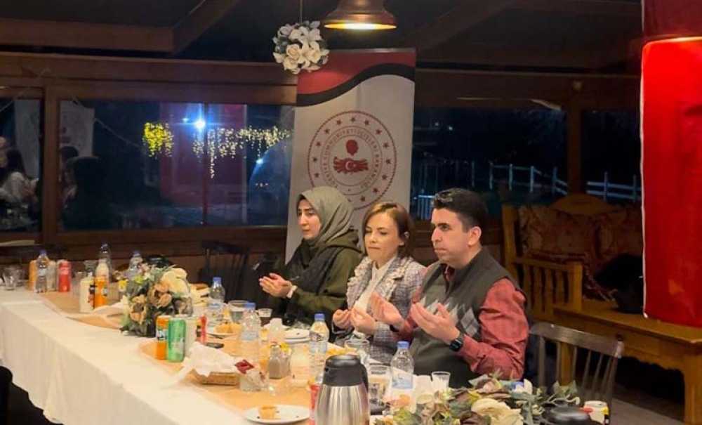 Kaymakamlık Yetim Çocukların Yüzünü Güldürdü